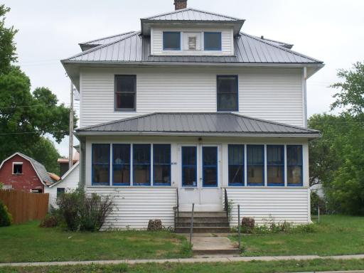 609 S Section Avenue, Spring Valley, MN 55975