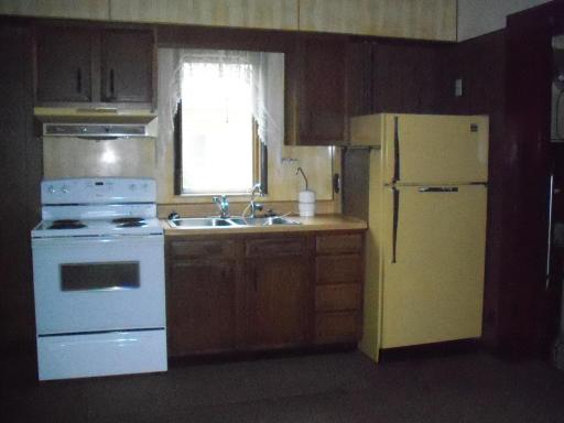 609 S Section Avenue, Spring Valley, MN 55975