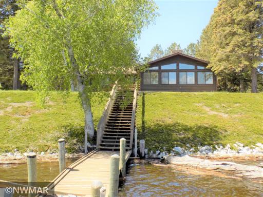 2852 Royal Oak Drive NW, Baudette, MN 56623