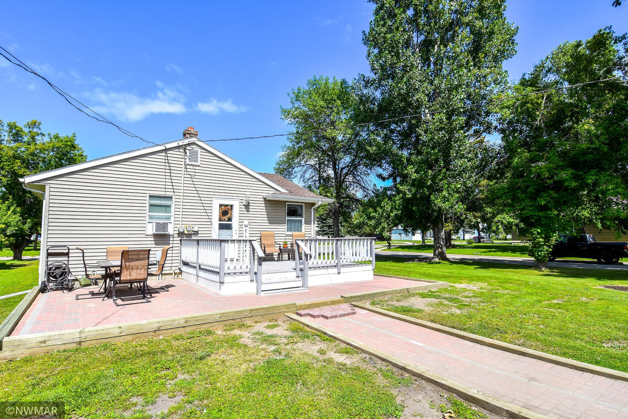 402 Chicago Avenue SW, Red Lake Falls, MN 56750