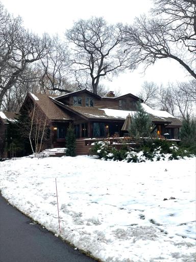 21 Dellwood Avenue, White Bear Lake, MN 55110