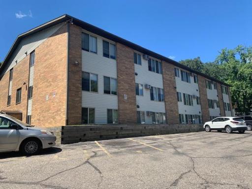 1120 9th Avenue S, Saint Cloud, MN 56301