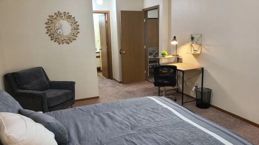 1120 9th Avenue S, Saint Cloud, MN 56301