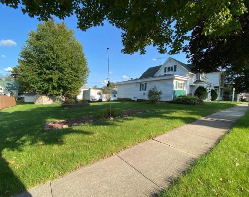 322 Maple Street N, Mabel, MN 55954