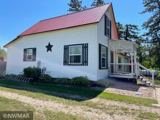 Photo for 304 Harding Street S, Karlstad, MN 56732 - Listing #6246809 A0CD92D6-9628-4543-B3C2-E9E6A35779D6.jpeg