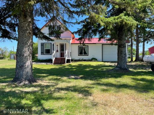 Photo for 304 Harding Street S, Karlstad, MN 56732 - Listing #6246809 ED0FD1D8-00A4-4115-8EBB-920CDF361968.jpeg