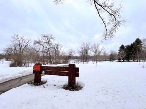 Marydale Park nearby has picnic areas, recreational paths, fishing pier, and a lake.