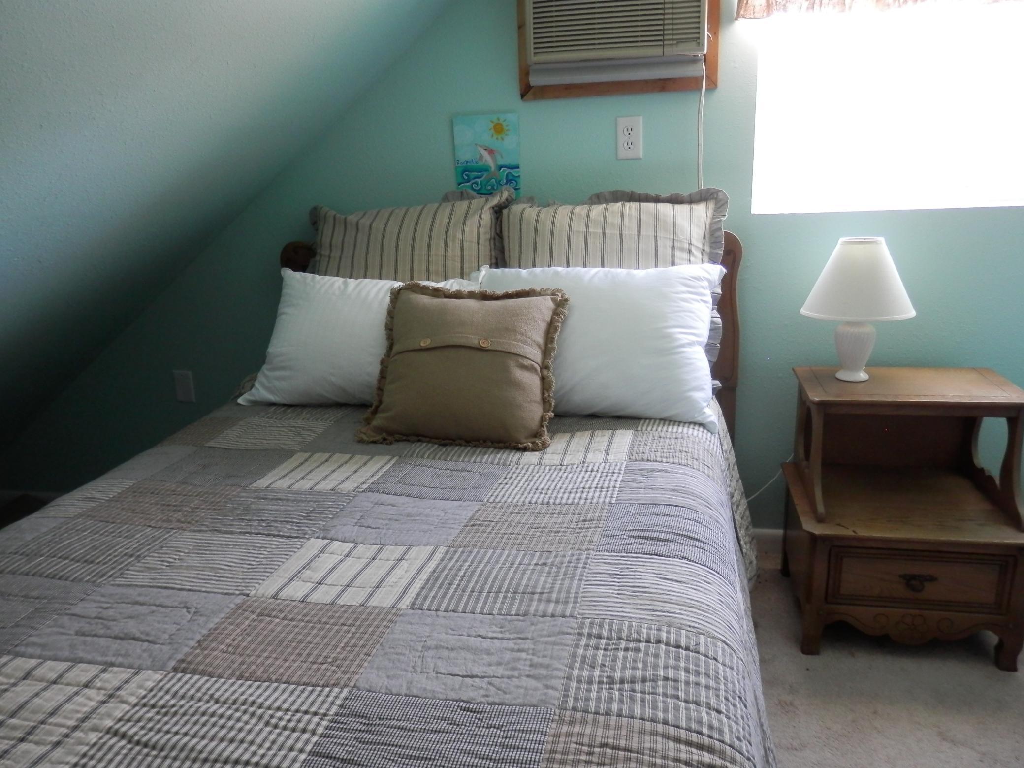 Brophy Lake Resort Owner's bedroom