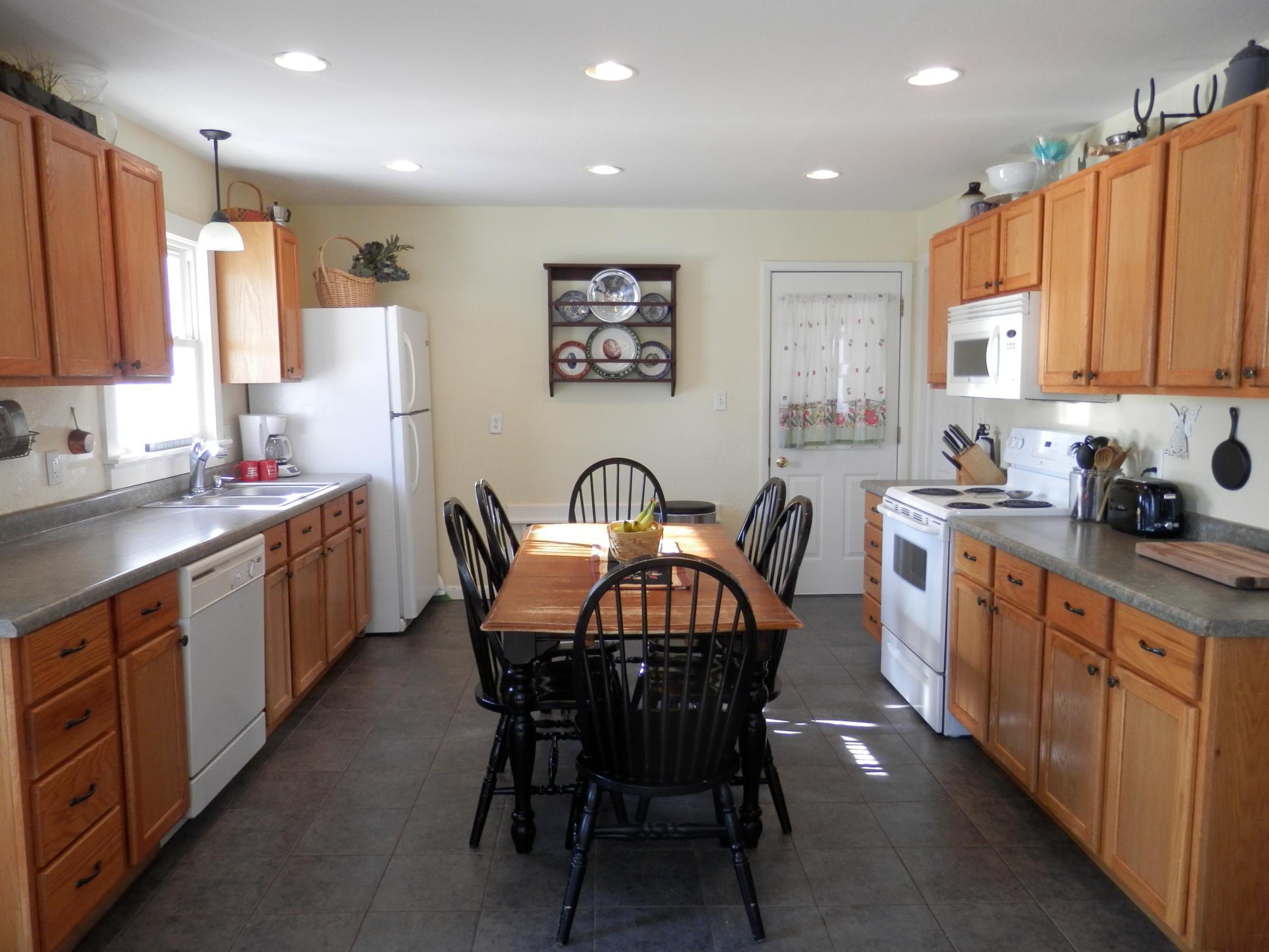 Brophy Lake Resort Owner's kitchen