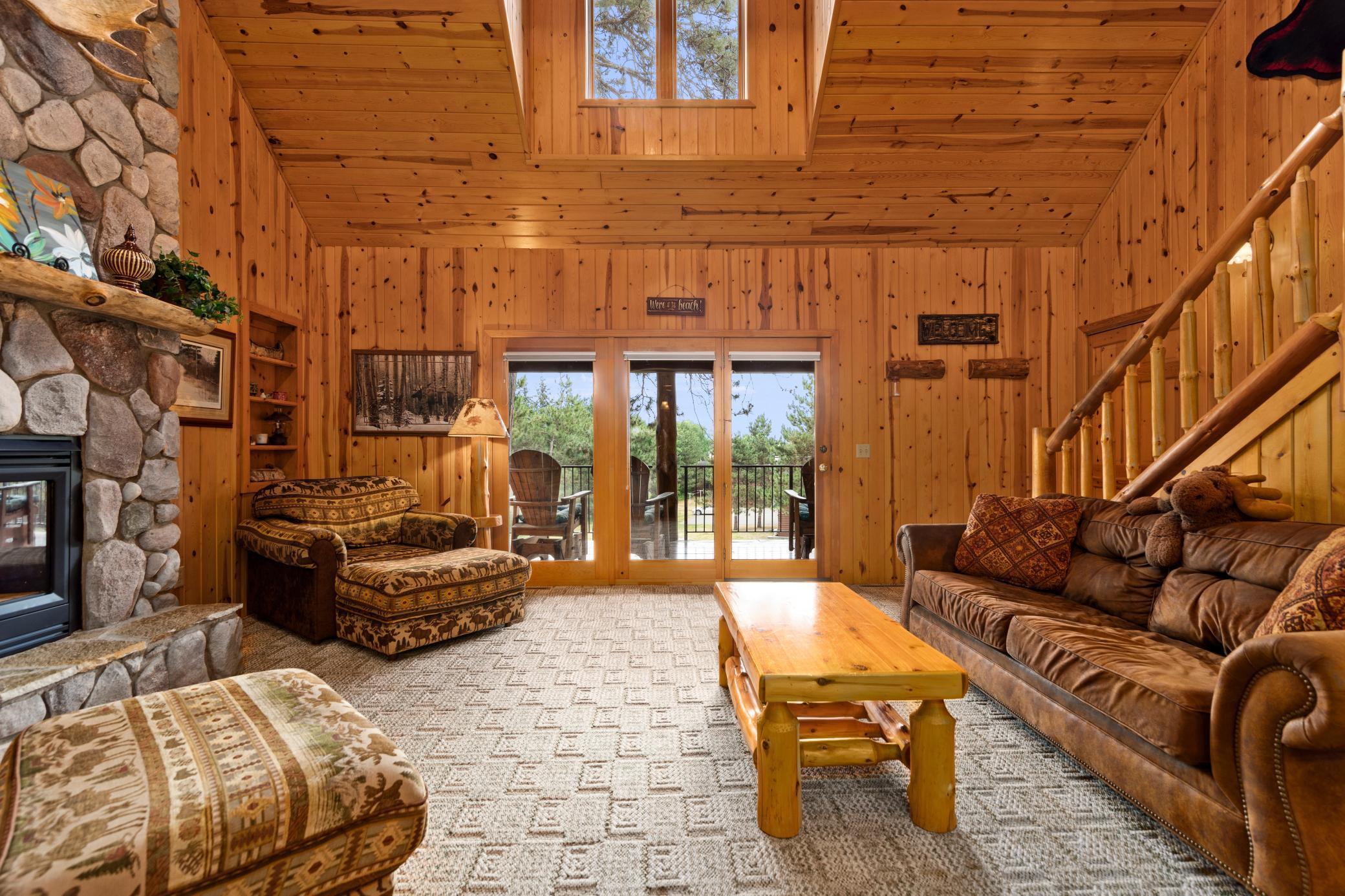 Cabin 15 - Family Room 2.jpg