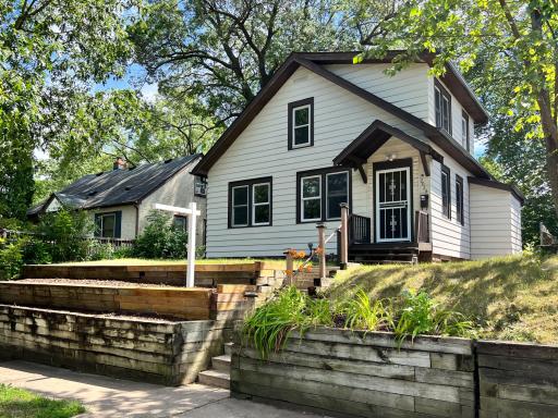 2024 Reaney Avenue E, Saint Paul, MN 55119