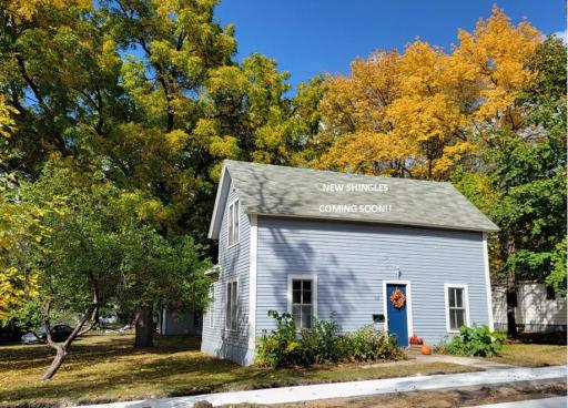 303 E 6th Street, Morris, MN 56267