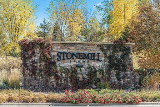 Stonemill Farms offers residents a Community Center, splash pad, hockey rink, movie theater, community pool, walking trails, and several parks.