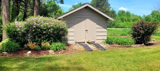 XXX Country Club Road, Albert Lea, MN 56007