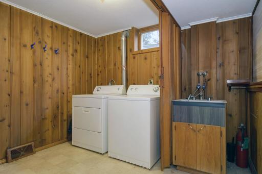 6182 S Robert Trail, Inver Grove Heights, MN 55077