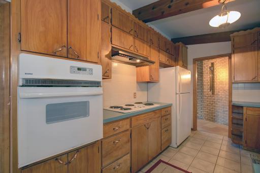 6182 S Robert Trail, Inver Grove Heights, MN 55077