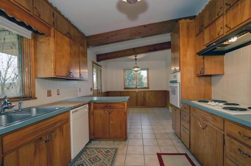 6182 S Robert Trail, Inver Grove Heights, MN 55077