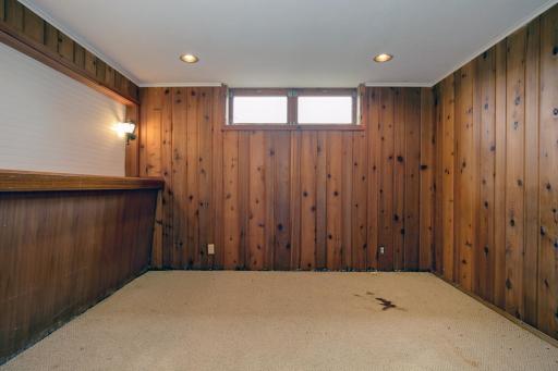 6182 S Robert Trail, Inver Grove Heights, MN 55077