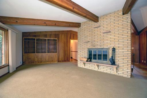 6182 S Robert Trail, Inver Grove Heights, MN 55077
