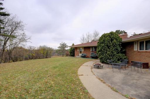 6182 S Robert Trail, Inver Grove Heights, MN 55077