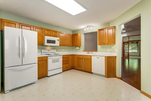 13044 Falcons Way Savage MN_0004.jpg