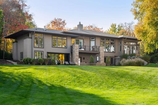 2696 Caroline Avenue, Wayzata, MN 55391