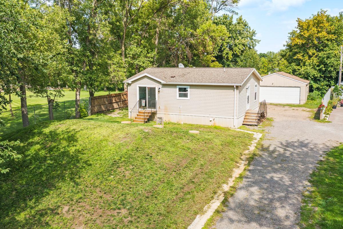 8050 Griffith Avenue NW, Maple Lake, MN 55358