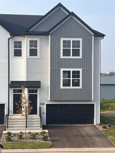 Exceptional curb appeal and on trend exteriors make for a great first impression. The Savanah plan is the end home boasting over 2,400 finished square feet!