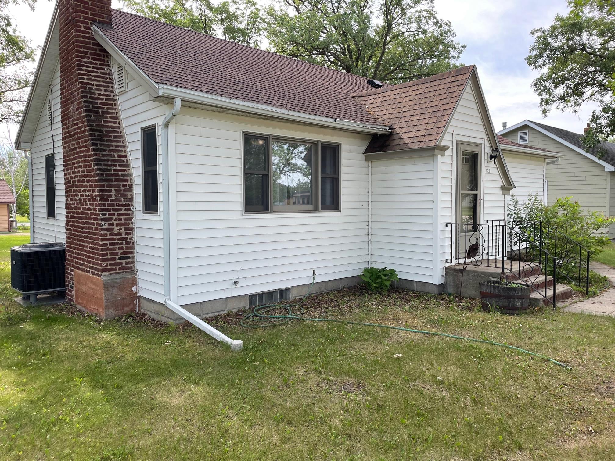 Photo for 329 4th Street S, Greenbush, MN 56726 - Listing #6392954 329 4th Street S, Greenbush, MN 56726