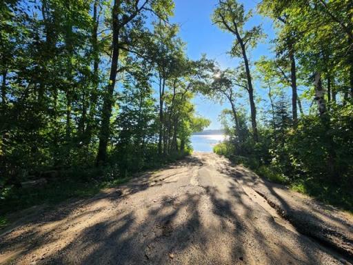 06 Little Moose Lake Public Water Access.jpg