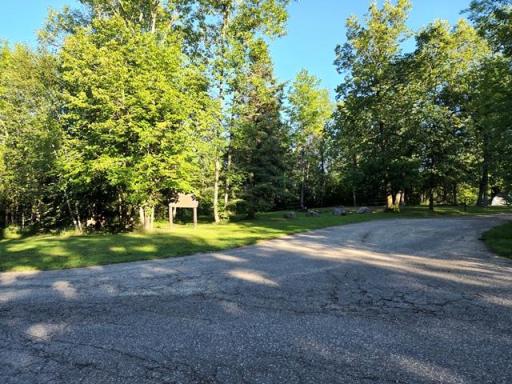 08 Moose Lake Campground close by.jpg