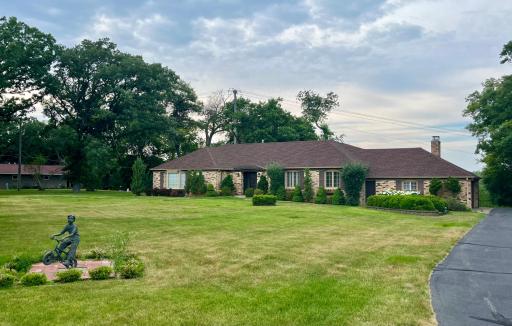 2300 9th Avenue SW, Austin, MN 55912