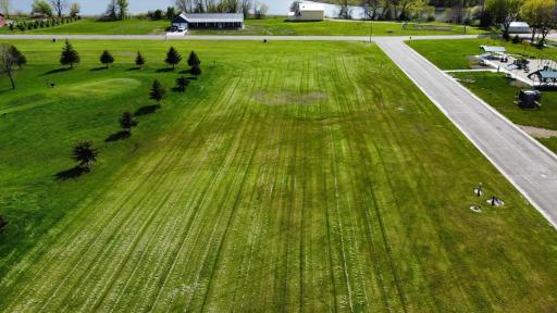 2031 Eastbay Ave, Balaton, MN 56115