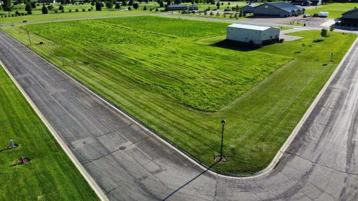 2031 Eastbay Ave, Balaton, MN 56115