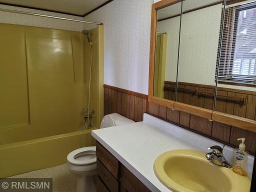 N8753 1010th Street, River Falls, WI 54022