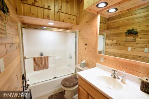 80987 480th Avenue, Wannaska, MN 56761