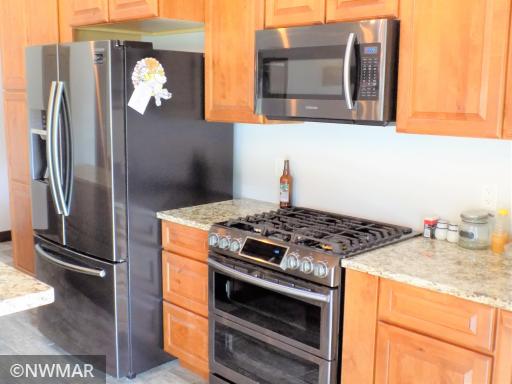 785 11th Street SW, Baudette, MN 56623