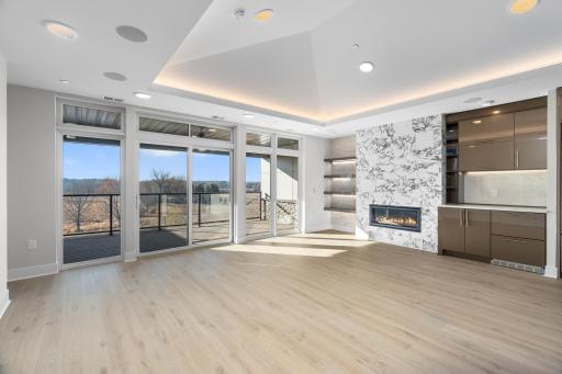 1 Hill Farm Road, 304, Saint Paul, MN 55127