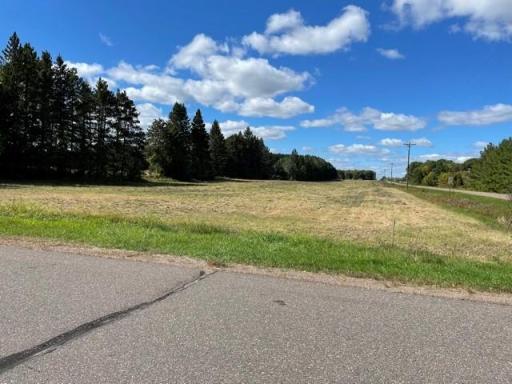 8132 325th Avenue NW, Princeton, MN 55371