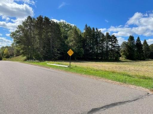 8132 325th Avenue NW, Princeton, MN 55371