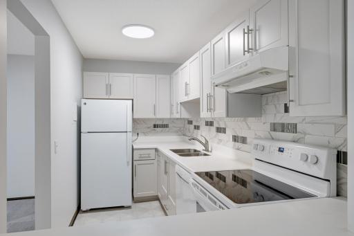 Beautiful backsplash in kitchen