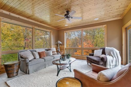 6613 Mohawk Trail, Edina, MN 55439