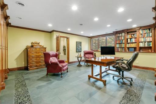 6613 Mohawk Trail, Edina, MN 55439
