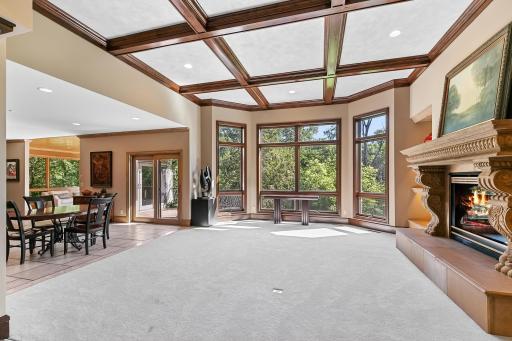 6613 Mohawk Trail, Edina, MN 55439
