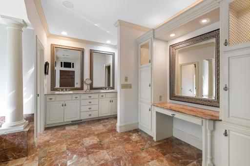 6613 Mohawk Trail, Edina, MN 55439