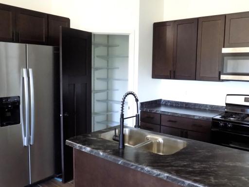 2158 Fighting Sioux Loop NW, Baudette, MN 56623