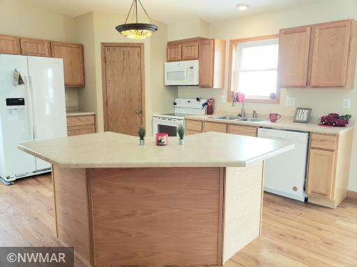 Photo for 700 2nd Street N, Middle River, MN 56737 - Listing #6128432 700 2nd Street N, Middle River, MN 56737