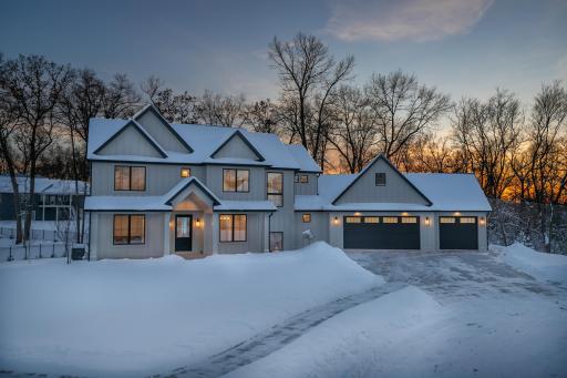 2965 Monarch Lane SW, Rochester, MN 55902