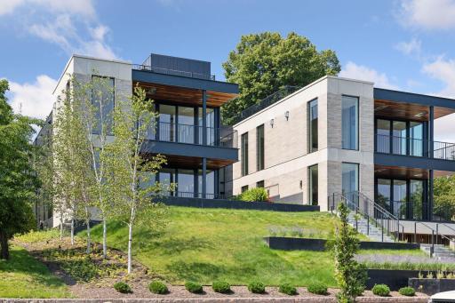 35 Groveland Terrace - Residence 102