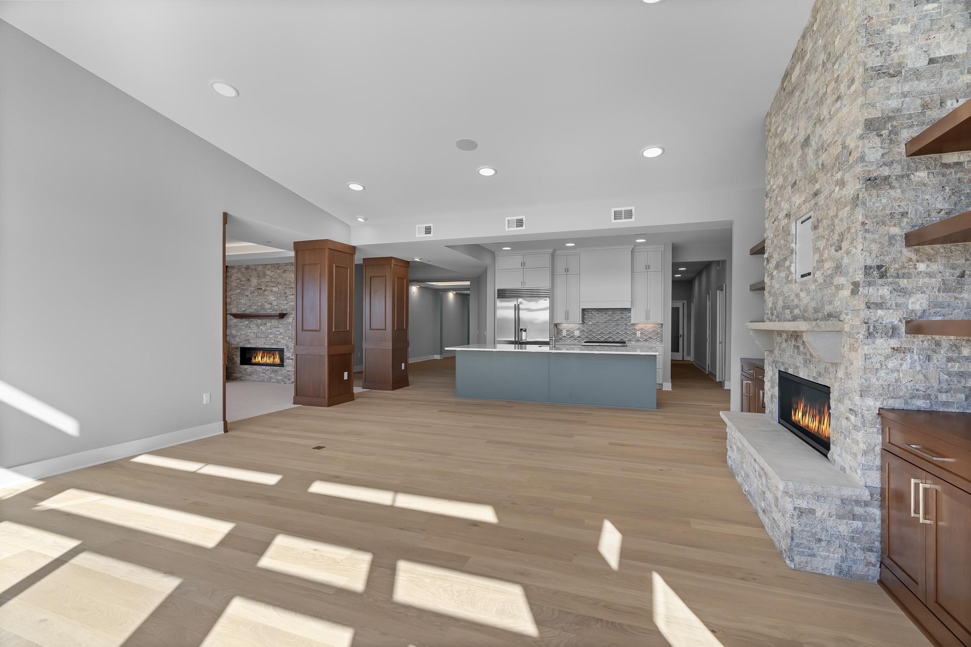 1 Hill Farm Road #306, North Oaks, MN